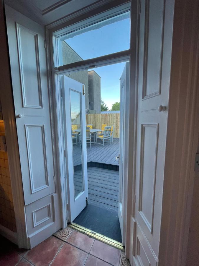 Вілла Parisian Style Townhouse Carrick-on-Shannon Екстер'єр фото