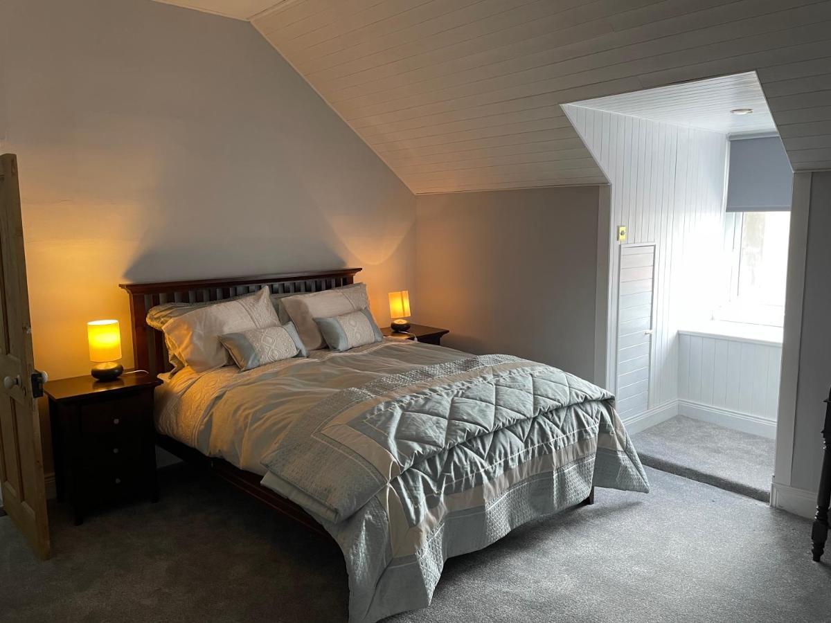 Вілла Parisian Style Townhouse Carrick-on-Shannon Екстер'єр фото