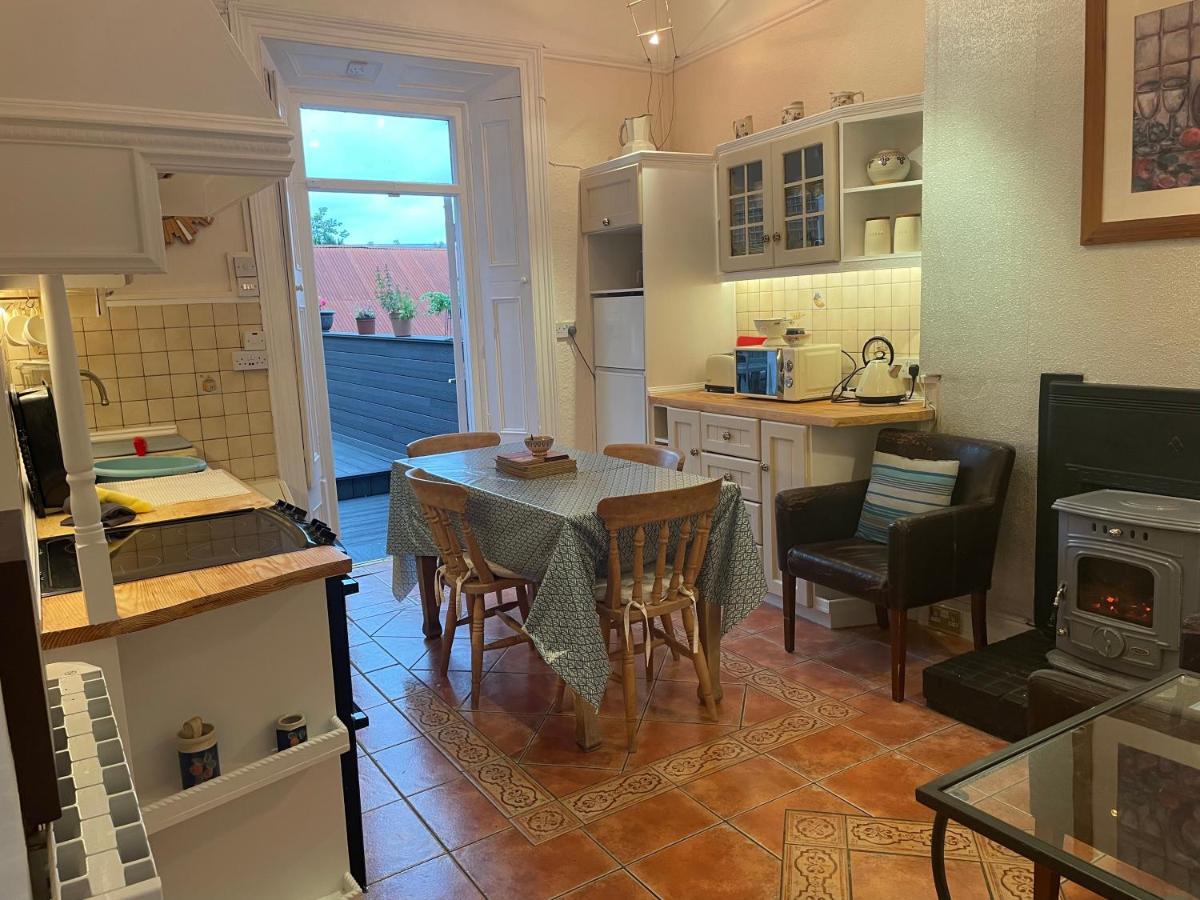 Вілла Parisian Style Townhouse Carrick-on-Shannon Екстер'єр фото